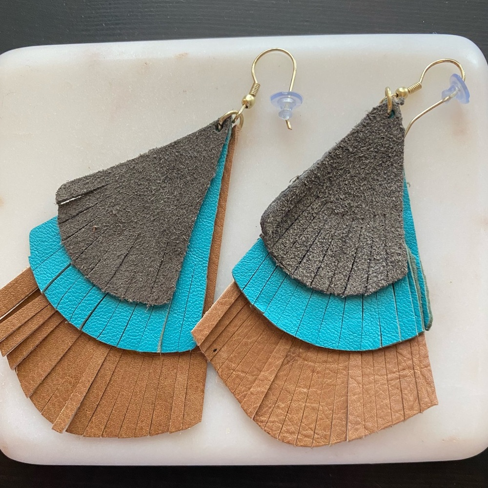 Noonday Collection Annie’s Feathered Earring